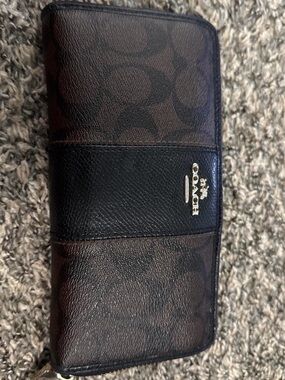 Coach Brown and Black Signature Zip Wallet